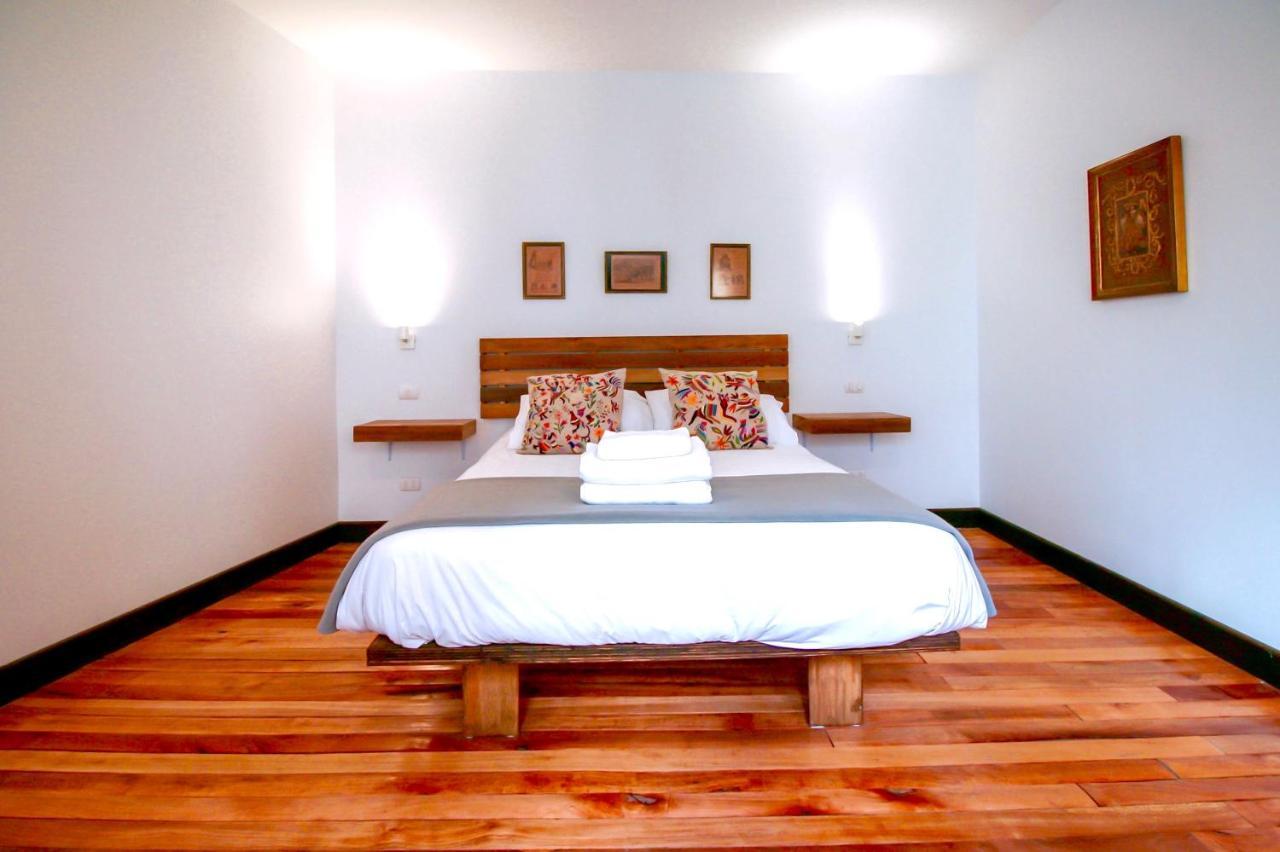 Casa California Guesthouse 瓦尔帕莱索 外观 照片
