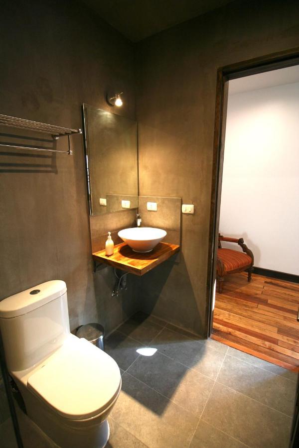 Casa California Guesthouse 瓦尔帕莱索 外观 照片