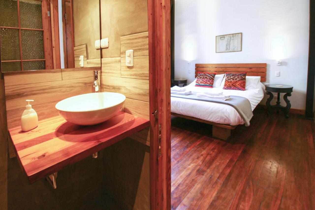 Casa California Guesthouse 瓦尔帕莱索 外观 照片